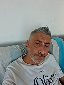 Snapshot of cuci45 chatting on September 2025 02:38:02 PM cuci45 online show from September 2025 02:38:02 PM