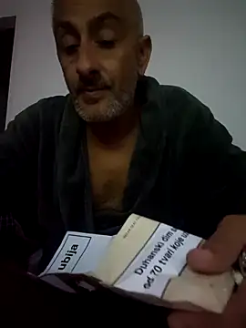 Snapshot of cuci45 chatting on September 2025 07:04:02 PM cuci45 online show from September 2025 07:04:02 PM