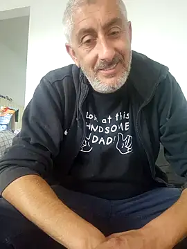 Snapshot of cuci45 chatting on September 2025 03:16:01 PM cuci45 online show from September 2025 03:16:01 PM