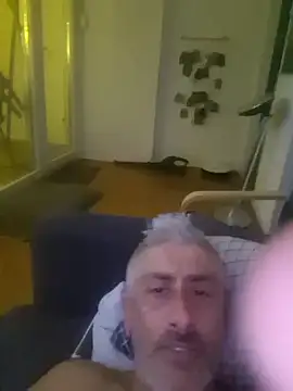 Snapshot of cuci45 chatting on November 2025 04:59:02 AM cuci45 online show from November 2025 04:59:02 AM