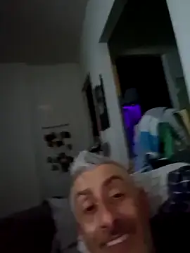 cuci45 online show from December 2025 04:47:01 PM