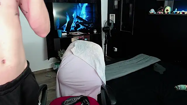 andybxby online show from March 2025 08:54:01 PM