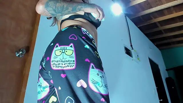 Snapshot of ink_demonxxx chatting on March 2025 06:33:02 AM ink demonxxx online show from March 2025 06:33:02 AM