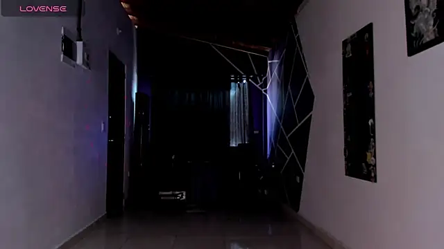 Snapshot of ink_demonxxx chatting on March 2025 07:35:02 PM ink demonxxx online show from March 2025 07:35:02 PM