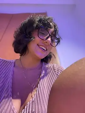 Snapshot of aurora_xoxo chatting on January 2025 05:37:02 AM aurora xoxo online show from January 2025 05:37:02 AM