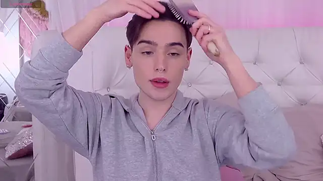 Snapshot of RobbyCharming chatting on February 2025 02:03:02 AM RobbyCharming online show from February 2025 02:03:02 AM