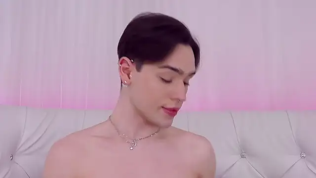 Snapshot of RobbyCharming chatting on February 2025 10:47:01 PM RobbyCharming online show from February 2025 10:47:01 PM