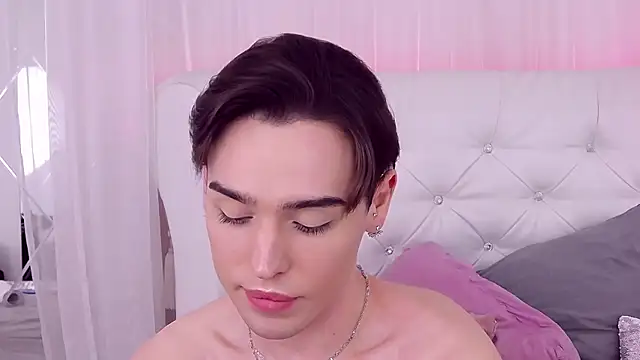 Snapshot of RobbyCharming chatting on March 2025 01:53:02 AM RobbyCharming online show from March 2025 01:53:02 AM