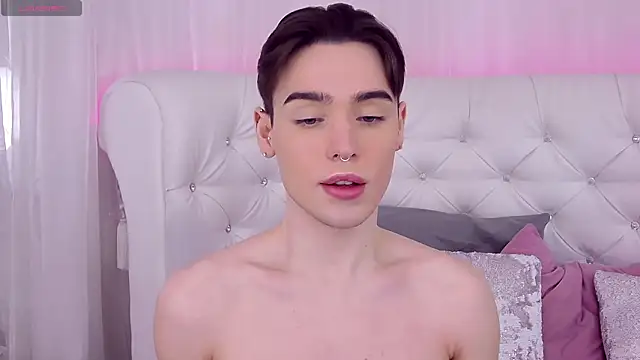 Snapshot of RobbyCharming chatting on March 2025 07:48:02 PM RobbyCharming online show from March 2025 07:48:02 PM