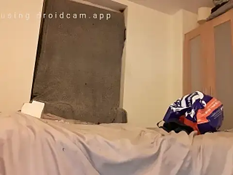 Snapshot of uk-bobbie-uk chatting on February 2025 10:11:01 PM uk-bobbie-uk online show from February 2025 10:11:01 PM