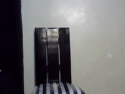 Snapshot of Twerl chatting on January 2025 04:52:01 AM Twerl online show from January 2025 04:52:01 AM