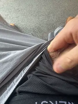 Snapshot of Averagematt1991 chatting on September 2025 11:26:01 AM Averagematt1991 online show from September 2025 11:26:01 AM