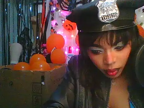 Anaconda2350 online show from November 2025 10:52:01 PM