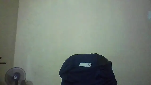 Snapshot of CaptainFox chatting on July 2026 01:09:01 AM CaptainFox online show from July 2026 01:09:01 AM