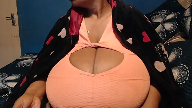 CUTEFIRMMELONSS online show from September 2025 09:17:02 PM