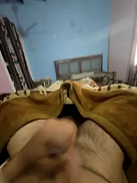 Snapshot of Deshilund9 chatting on February 2025 10:12:02 AM Deshilund9 online show from February 2025 10:12:02 AM