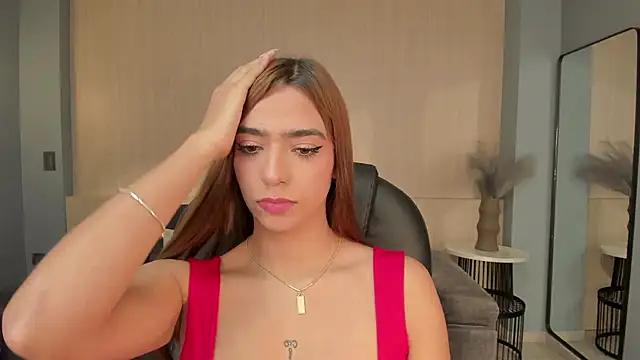 Snapshot of MariamRivera_ chatting on December 2024 04:53:01 AM MariamRivera  online show from December 2024 04:53:01 AM