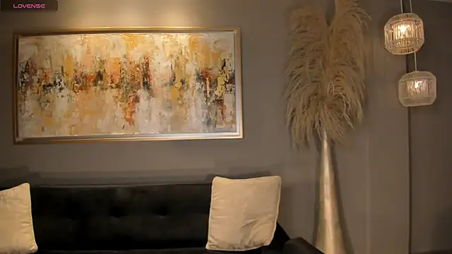 Snapshot of MariamRivera_ chatting on February 2025 09:55:01 AM MariamRivera  online show from February 2025 09:55:01 AM