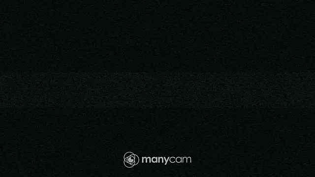 Snapshot of dennisnl93 chatting on April 2026 02:42:01 AM dennisnl93 online show from April 2026 02:42:01 AM
