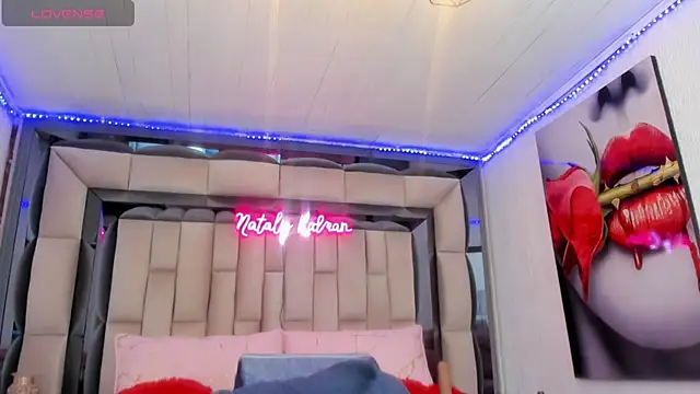 Snapshot of nataly_kydmann chatting on March 2025 07:43:02 AM nataly kydmann online show from March 2025 07:43:02 AM