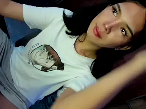 mav1s  online show from October 2025 11:40:02 PM