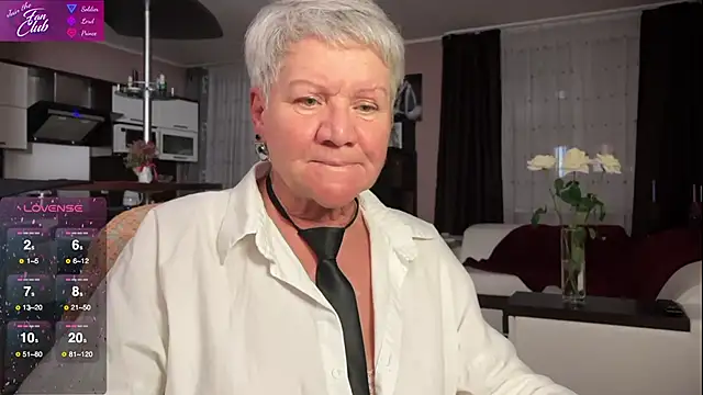 roxana brooks online show from January 2025 06:18:01 PM