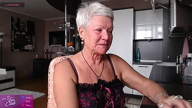roxana brooks online show from July 2026 09:12:02 AM