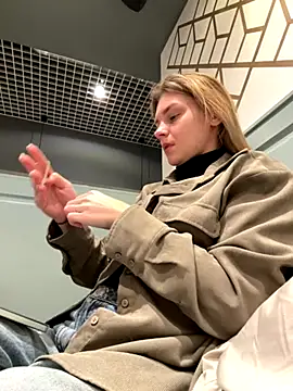 ValenciaShock online show from October 2025 06:41:02 AM