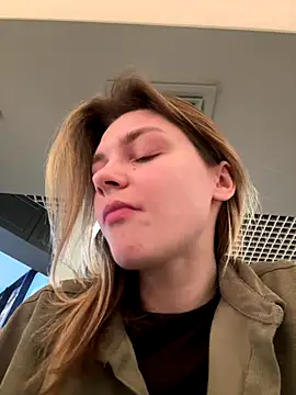 ValenciaShock online show from December 2025 06:42:02 AM