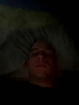 Snapshot of Technozzx chatting on December 2025 10:03:01 PM Technozzx online show from December 2025 10:03:01 PM