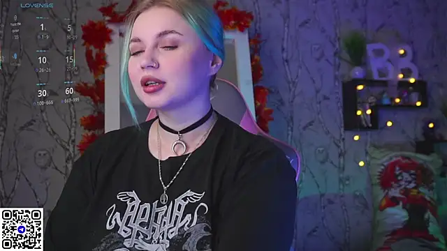 Moon Valkyrie online show from September 2025 12:21:02 AM