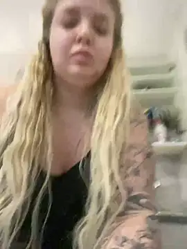 OdriOlsens online show from December 2024 12:38:01 PM