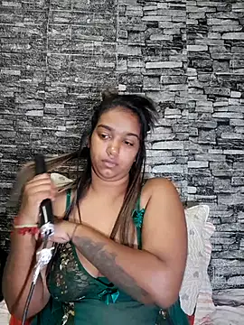 Xindias fantasyX online show from October 2025 06:49:01 PM