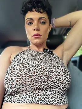 LukeLouHarvey online show from April 2026 04:56:01 AM