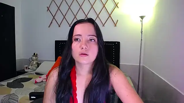 Snapshot of naughty_girl_4u chatting on October 2025 08:06:02 PM naughty girl 4u online show from October 2025 08:06:02 PM