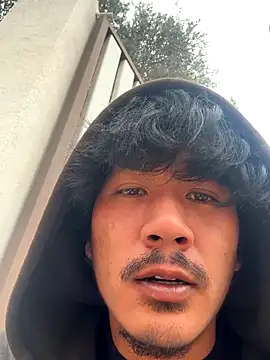 juniiorre online show from October 2025 11:56:02 AM