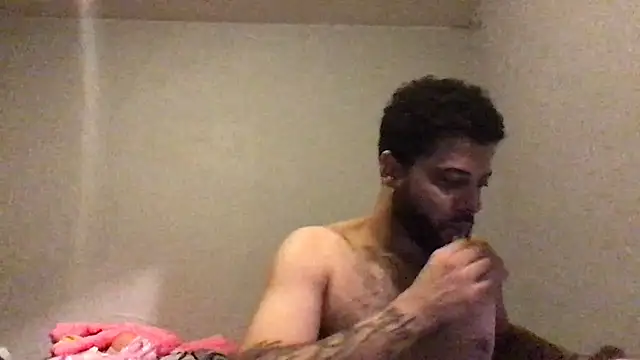 Snapshot of mondo29 chatting on February 2025 12:04:02 AM mondo29 online show from February 2025 12:04:02 AM