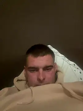 Snapshot of AlexAhSunny chatting on October 2025 03:33:02 PM AlexAhSunny online show from October 2025 03:33:02 PM