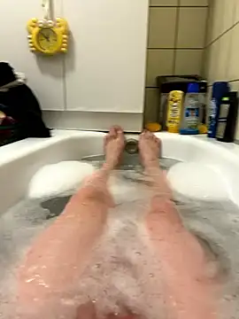 Snapshot of David19932908 chatting on December 2024 05:22:02 PM David19932908 online show from December 2024 05:22:02 PM