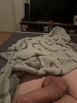 Snapshot of David19932908 chatting on January 2025 09:05:02 PM David19932908 online show from January 2025 09:05:02 PM