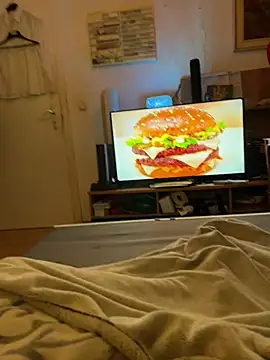 Snapshot of David19932908 chatting on January 2025 09:39:02 PM David19932908 online show from January 2025 09:39:02 PM