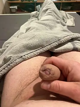 Snapshot of David19932908 chatting on March 2025 08:32:02 PM David19932908 online show from March 2025 08:32:02 PM