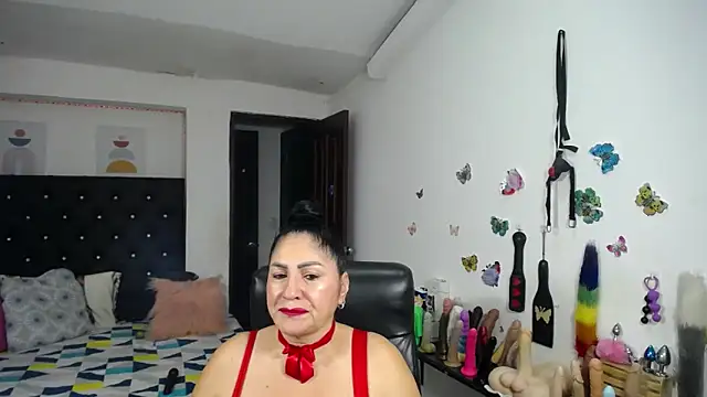Snapshot of mature_bigboobs10 chatting on June 2026 04:15:02 AM mature bigboobs10 online show from June 2026 04:15:02 AM