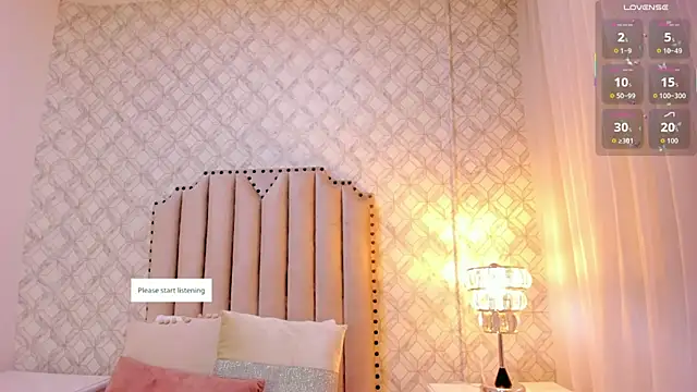 Pia Johnson  online show from January 2026 11:48:02 AM