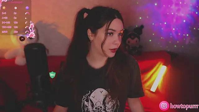 How2Meow online show from October 2025 04:28:01 PM