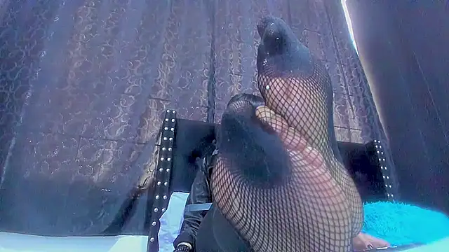 Snapshot of amareto_queen chatting on November 2025 08:00:01 PM amareto queen online show from November 2025 08:00:01 PM