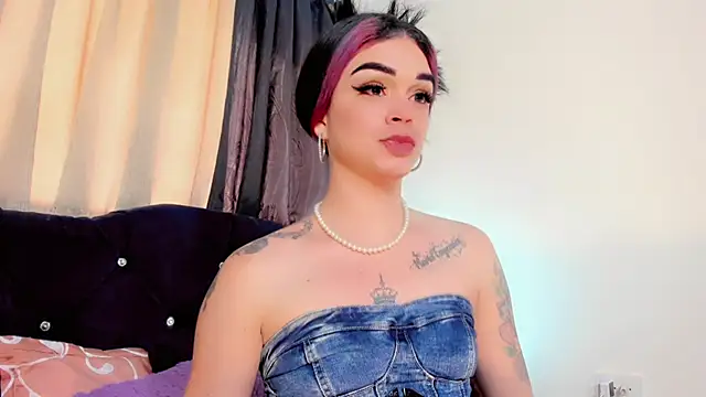lesly xx online show from May 2026 06:09:01 PM
