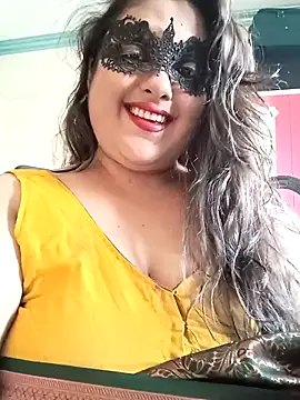 Snapshot of AgniPriya chatting on May 2026 10:33:02 AM AgniPriya online show from May 2026 10:33:02 AM