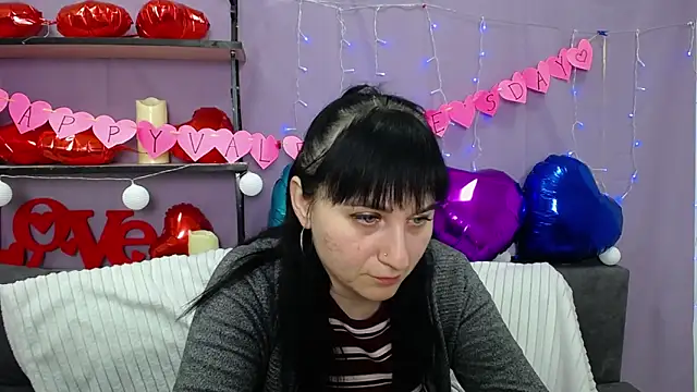 NinaFlawlees online show from February 2025 11:46:02 PM