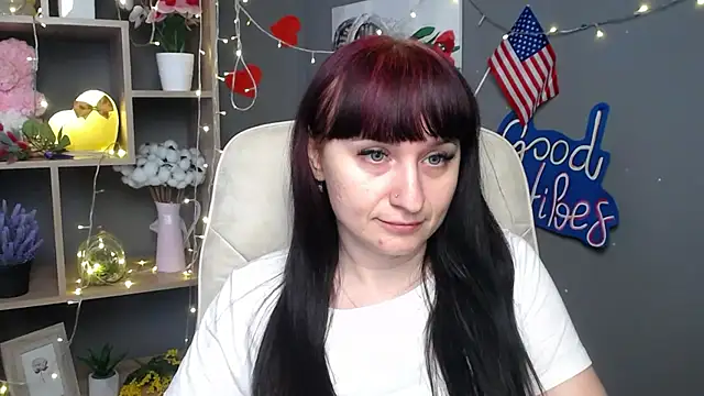 NinaFlawlees online show from July 2026 06:28:01 AM